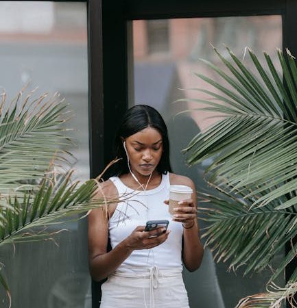 DALL-E и его возможности использования через складчину