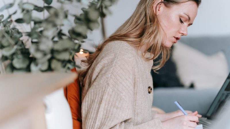 ИИ-курс тренинг складчина: новый подход к обучению искусственному интеллекту