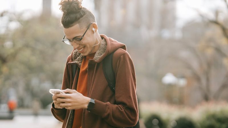 Складчина как способ обучения Claude