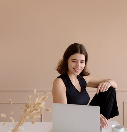 Принцип коммуникативности в обучении искусственного интеллекта