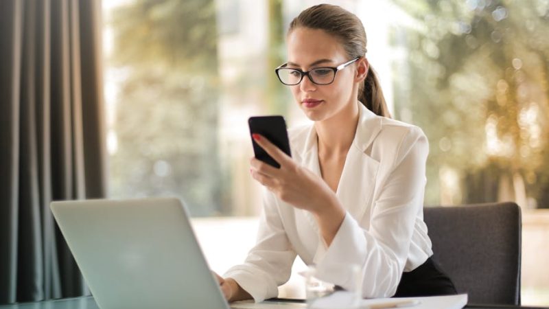 Глубокое обучение и его применение в различных областях