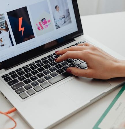 Объединение Курсов по Нейросетям LLaMA для Новичков